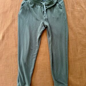 Free Fly Women’s Bamboo Lightweight Fleece Jogger Pants, size Small, Green